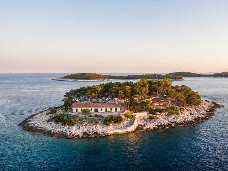 Vietnam Travel Diary: A Journey Through History, Nature, and&nbsp;Flavor